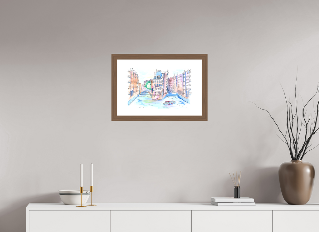60 x 40 cm, Fine Art Print mit Holzrahmen, Nussbaum Hamburg Speicherstadt Wandbild